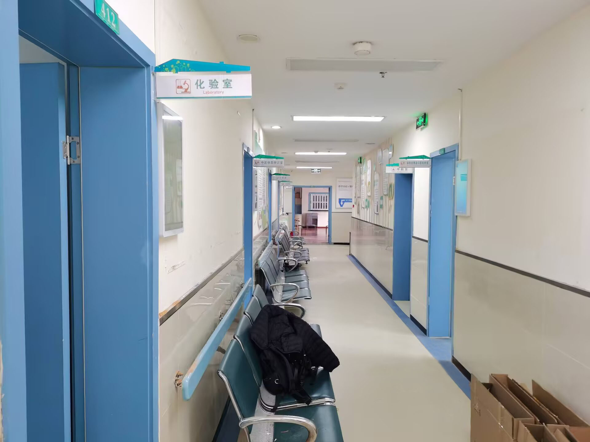 望江路社區(qū)衛(wèi)生服務(wù)中心：全新排隊(duì)叫號(hào)系統(tǒng)正式上線(xiàn)，優(yōu)化就醫(yī)體驗(yàn)新革命！